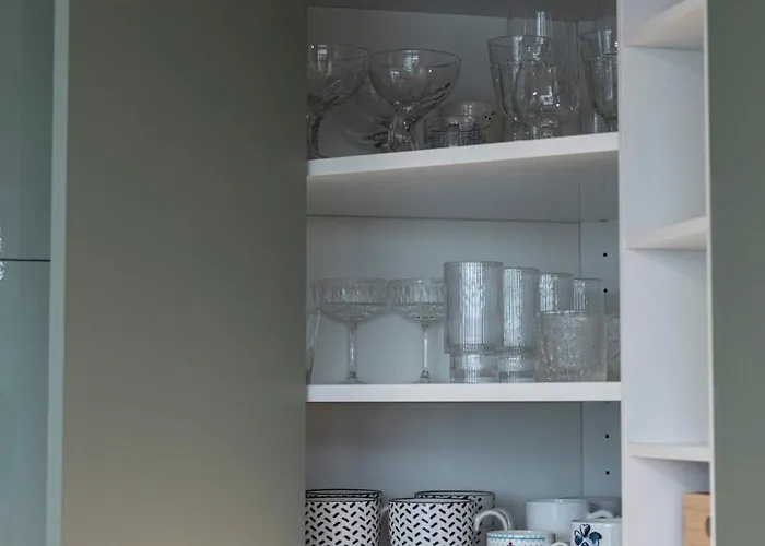 דירה Spacious And Modern With Free Parking וילנה