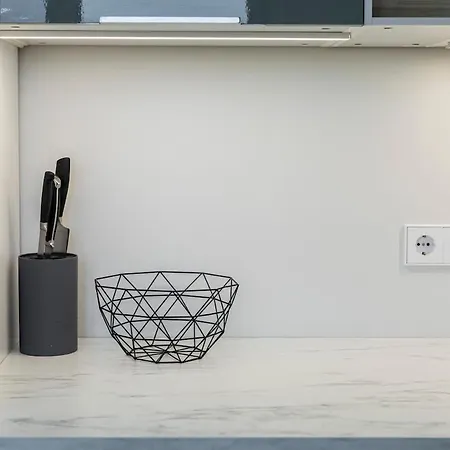 Appartamento Spacious And Modern With Free Parking Vilnius